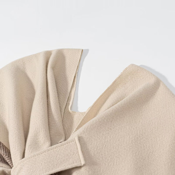 Kvindernes elegante og hyggelige poncho med fashionable mønster Stilla
