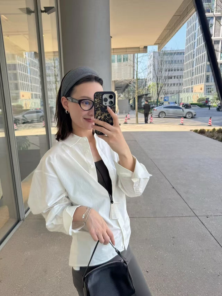 Dame Elegant og behagelig bluse med oversized snit og fin bomuldsblanding Stilla