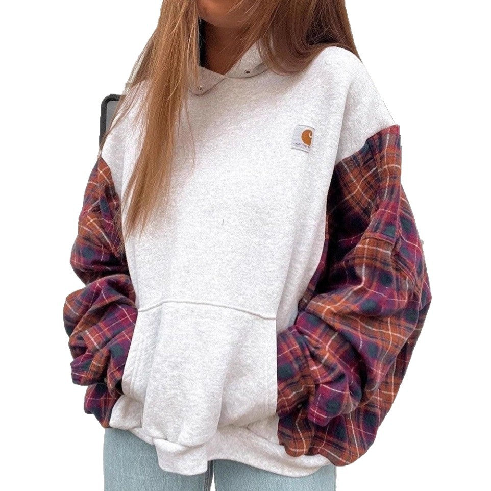 Damer nan oversized hættetrøje med ternede flannelærmer og kængurulomme Skovae