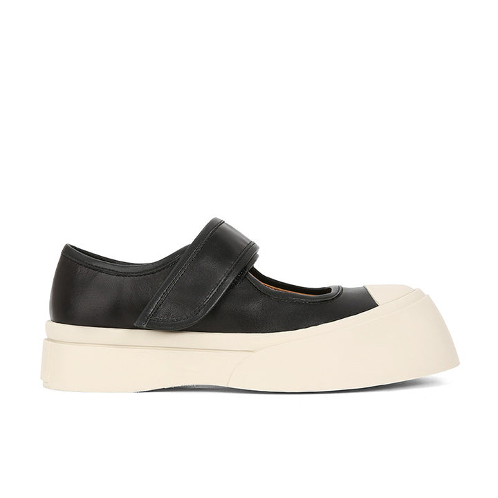 Dame Plateau-Sneaker med justerbar velcro og elegant læderoverflade Stilla