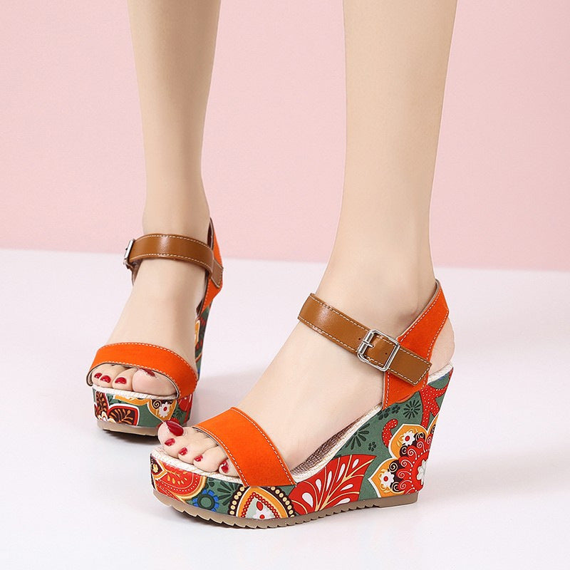 Dame Wedge-sandaler med blomstret design og justerbar rem Stilla