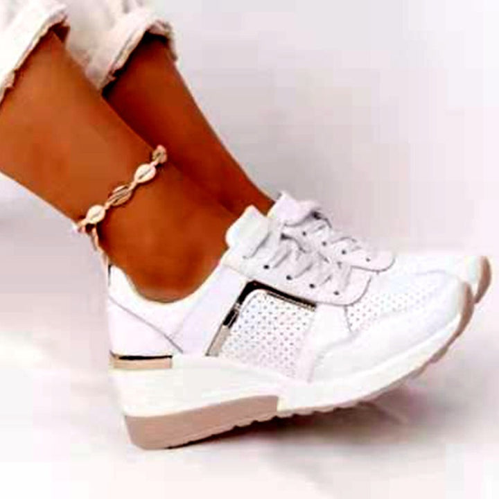 Dame Sporty High-Top Sneakers med åndbar netstruktur og modige accenter Stilla