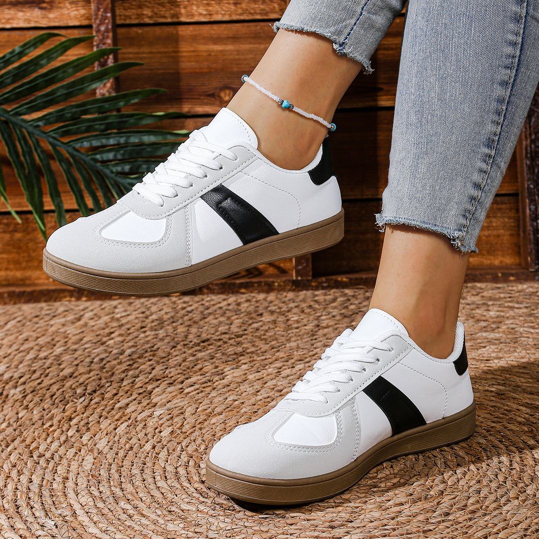 Dame mode Sneakers i sporty design med åndbar overmaterialekonstruktion Stilla
