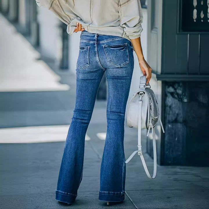 Dame Bootcut Jeans med figurskabende design og høj talje Stilla
