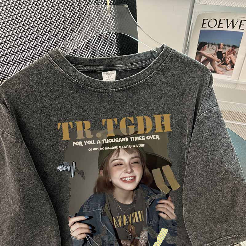 Dame T-shirt med kreativt urban print Stilla