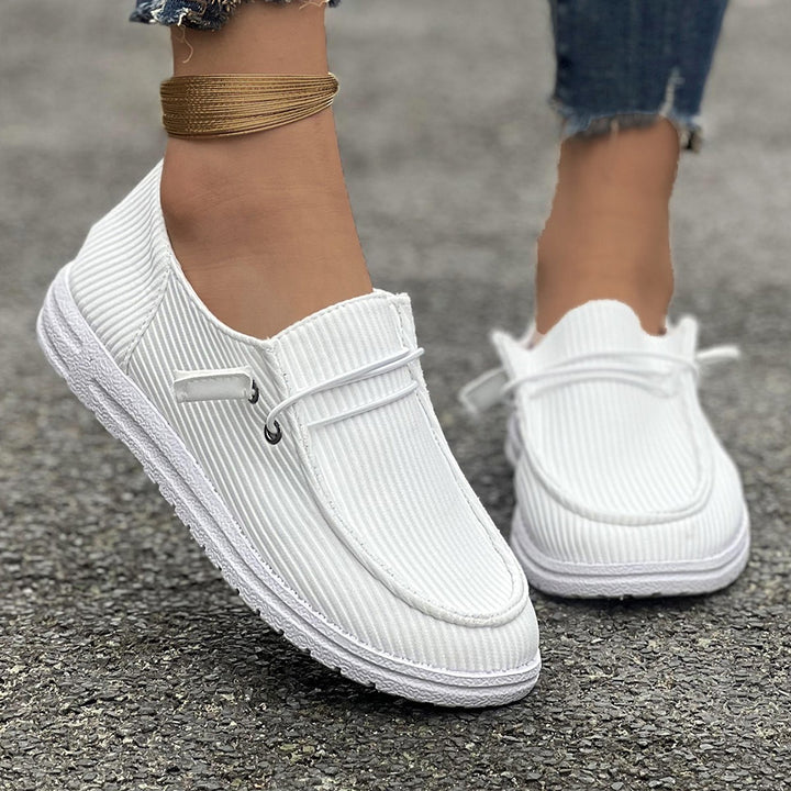 Dame Slip-On fritidssko med skridsikker sål og åndbart overdæk Stilla