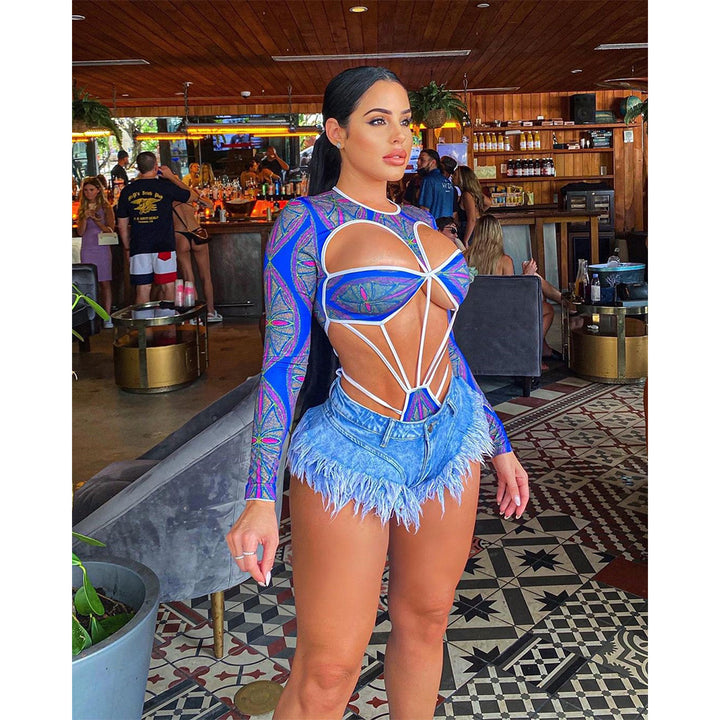 Dame Cut-Out Bodysuit og Fransen Shorts Sæt Stilla