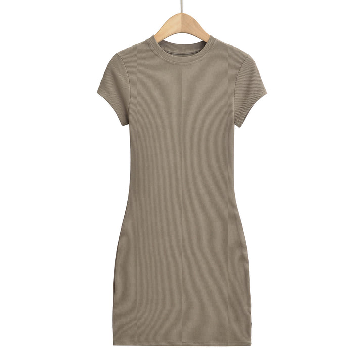 Dame figursyet T-shirt kjole lavet af kvalitets stretchmateriale med kort ærme Stilla