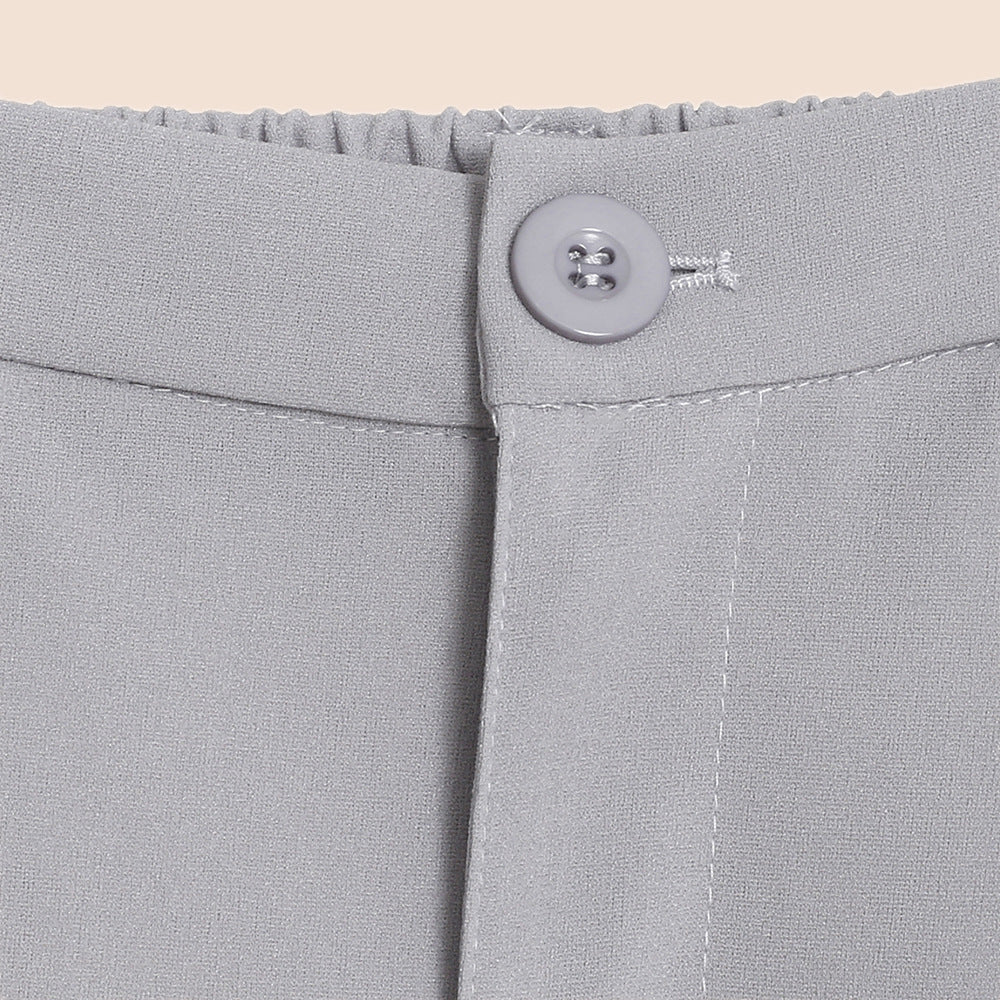 Kvindernes elegante chino bukser med plisseringer og høje lommer