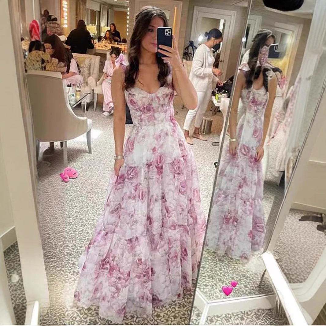 Kvinder Elegant Maxi Kjole med Blomsterdetaljer og Rynkede Stropper Skovae