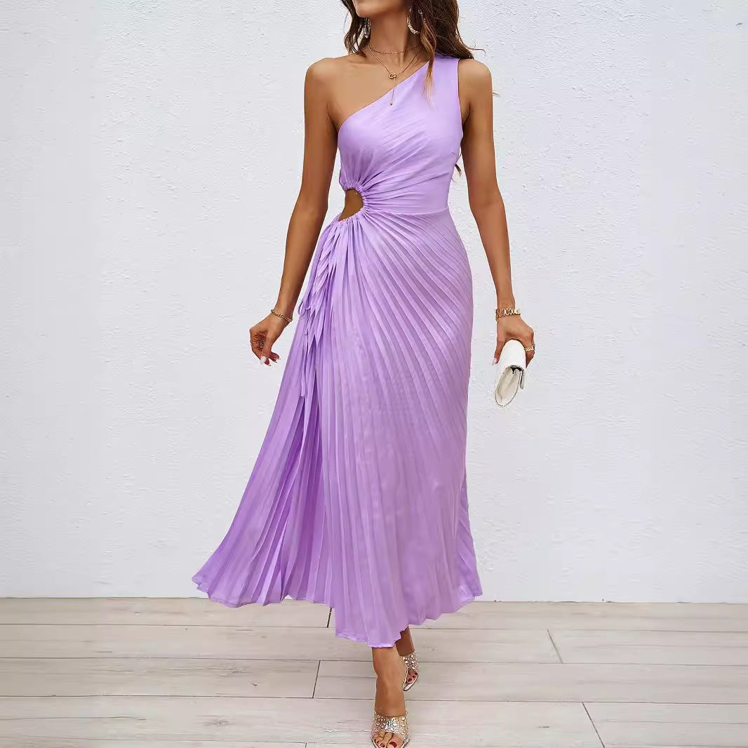 Dame Plisseret Maxikjole med asymmetrisk snit og elegant drapering Stilla