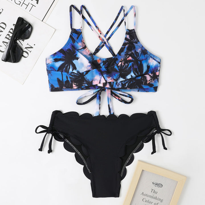 Dame bikini sæt med justerbar top og trendy flæser Stilla