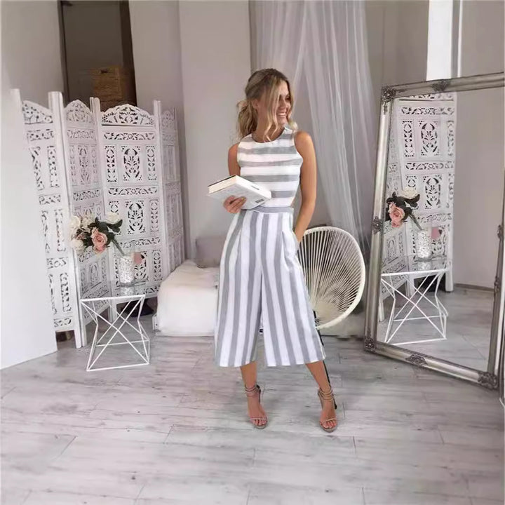 Dame jumpsuit med elegante striber og figursyet snit Skovae