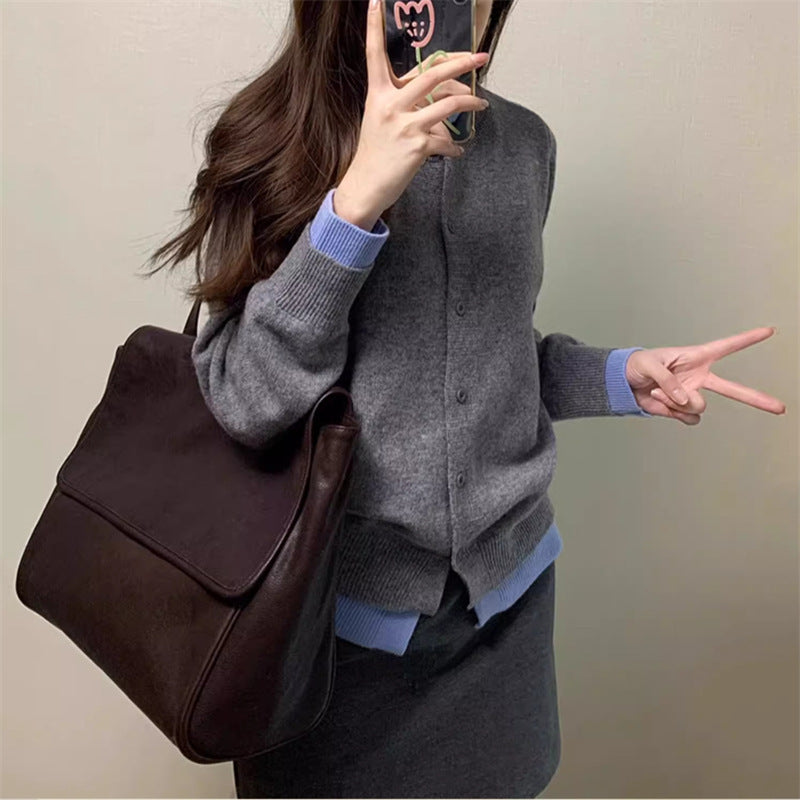 Kvinders elegante strikkede cardigan med fine kontrastdetaljer Stilla