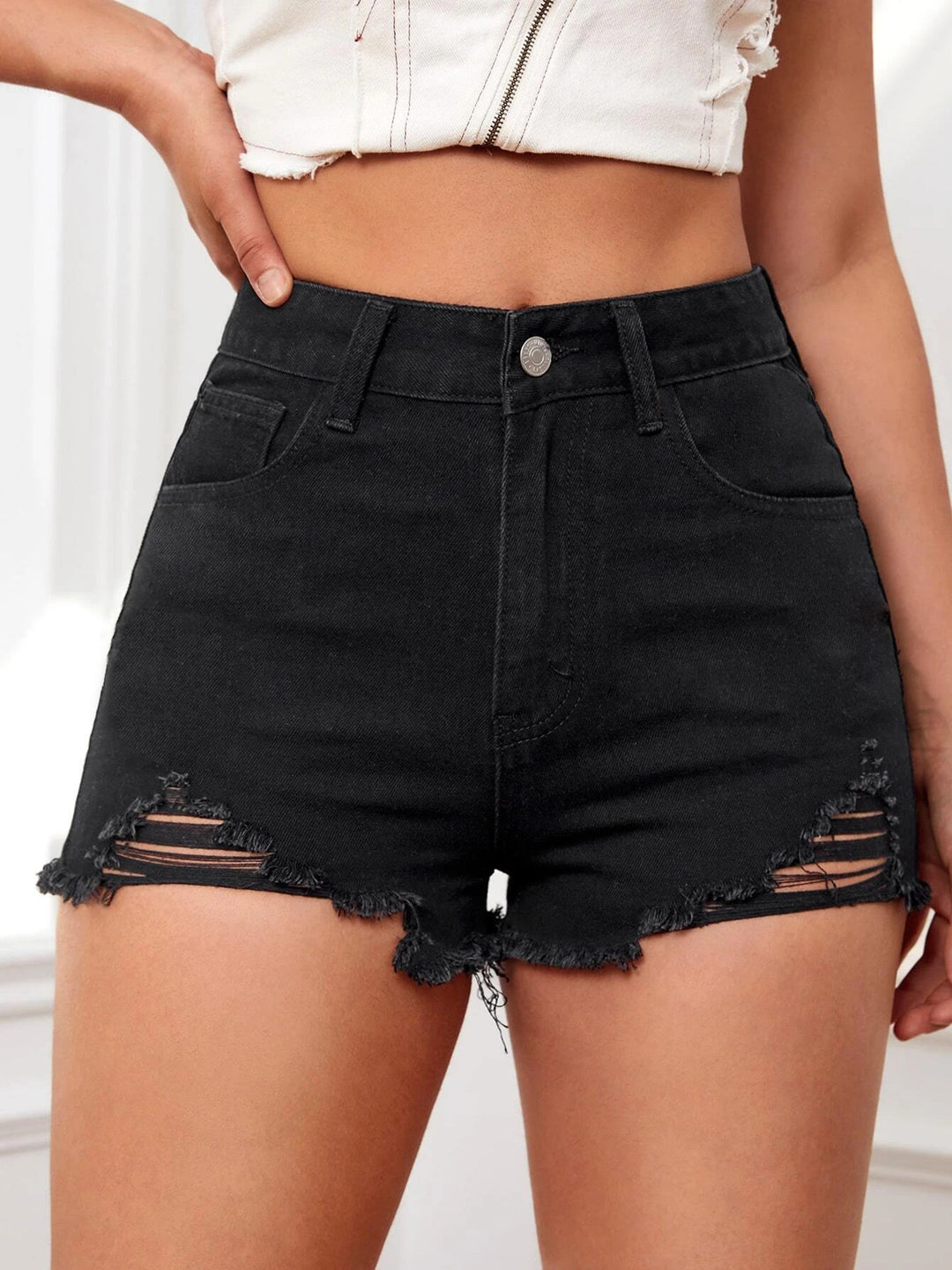 Dame mode Destroyed Denim-Shorts med afslappet pasform og høje revnedetaljer Stilla