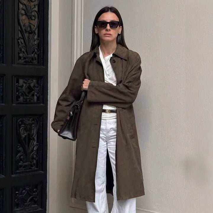 Dame Oversized Trenchcoat i afslappet stil med bred krave og praktiske lommer Stilla