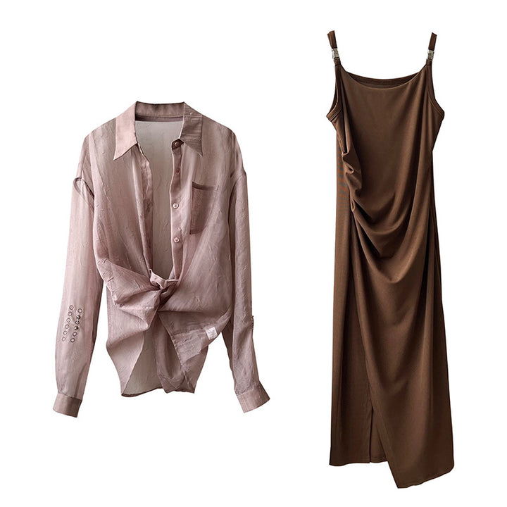Dame elegante, flydende maxikjole med justerbare spaghetti-stropper og raffineret drapering-design Stilla