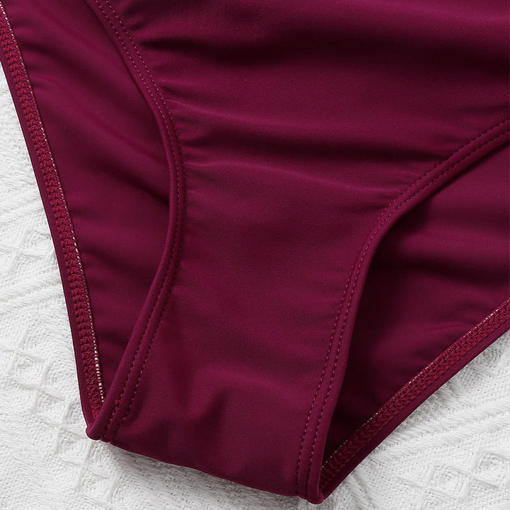 Dame Bikiniset med feminint volangdesign og justerbare stropper Skovae