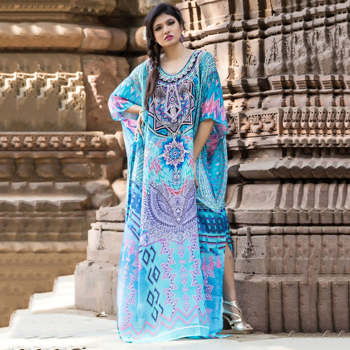 Dame elegant Maxi-Kaftan med kunstnerisk etno-design og sideles slids Stilla