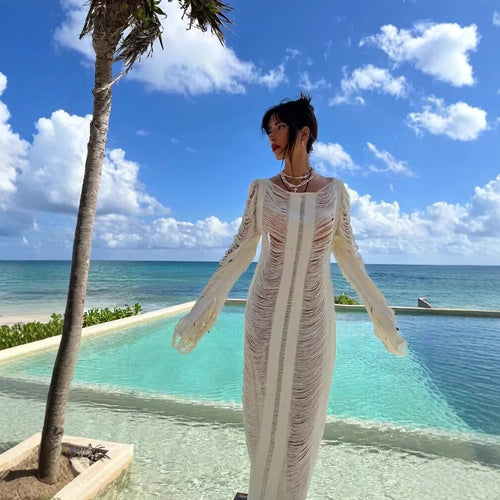 Dame elegant strandkjole med raffinerede frynser og transparente elementer Skovae