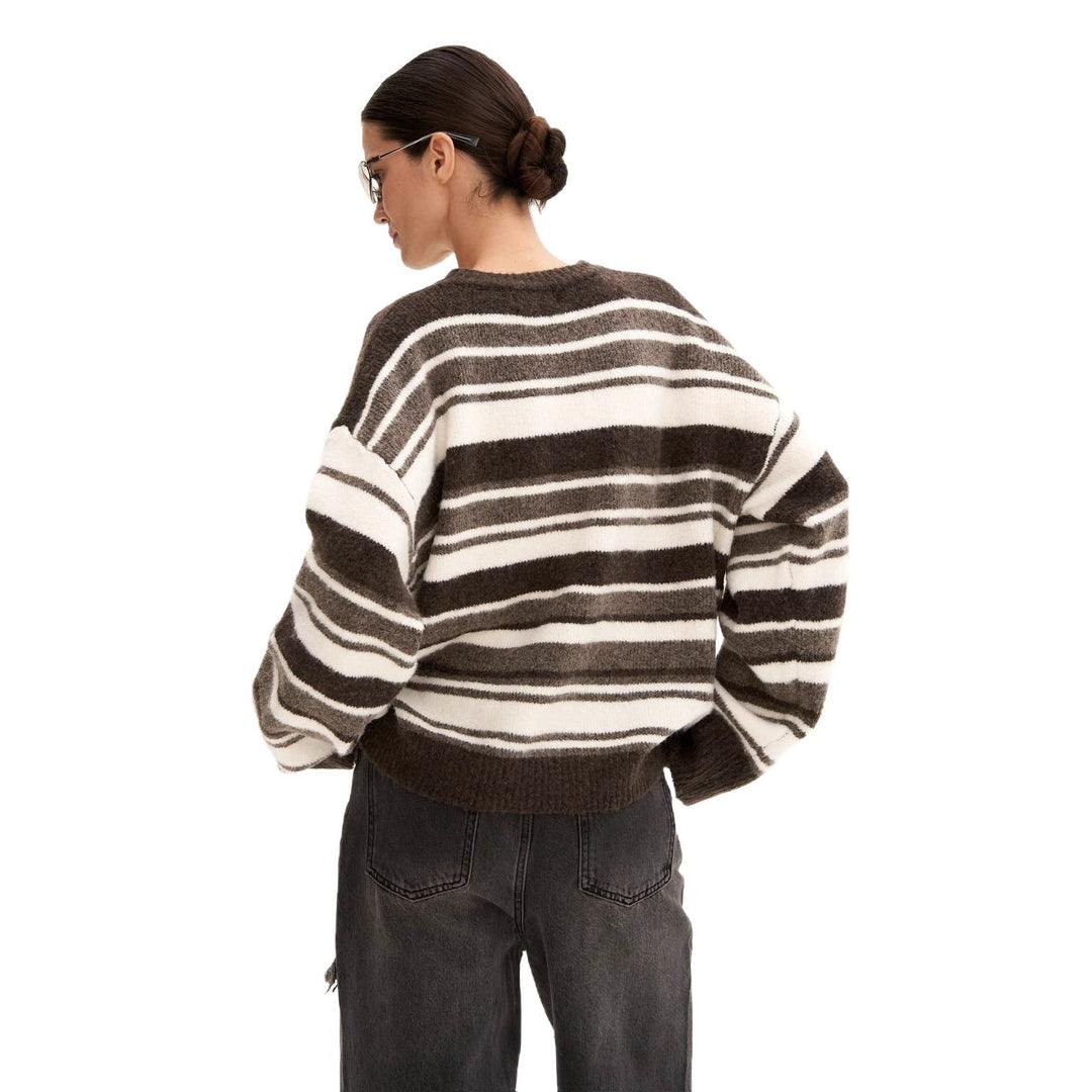 Kvinders oversized stribet sweater lavet af blødt materiale Stilla