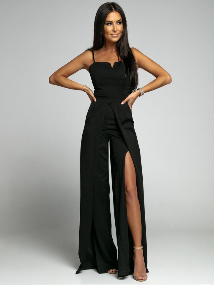 Damer Elegant og luftig overall med split Stilla