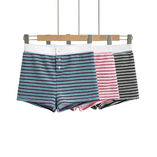 Dame sporty stribede shorts med elastisk linning og knapdetaljer Stilla