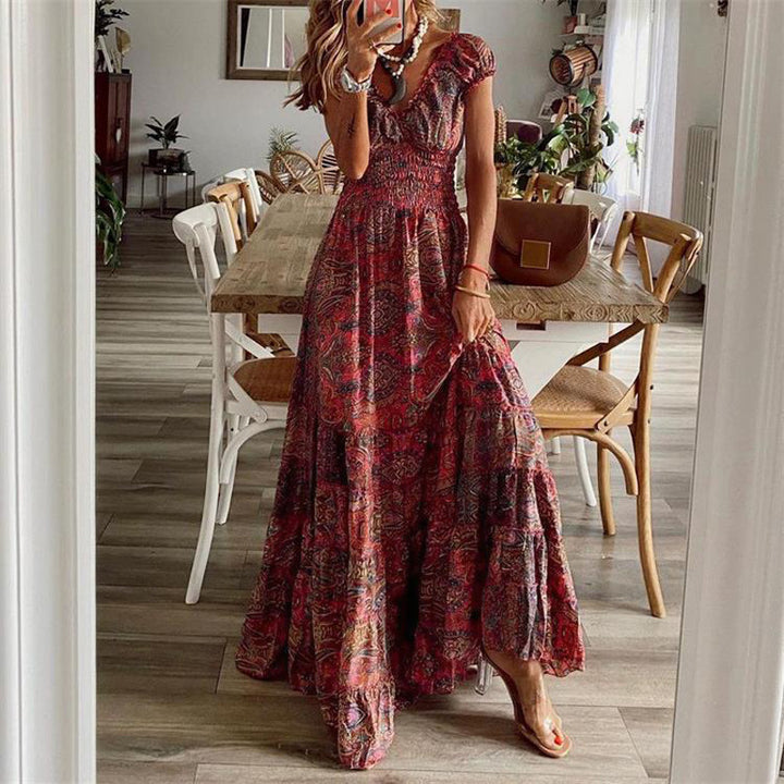 Dame Maxikjole med voluminøs nederdel og elegant V-udskæring Stilla