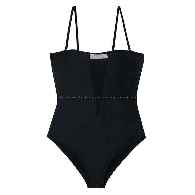 Dame Stilfuld én-dels badedragt med gennemsigtig cut-out og bandeau-design Stilla