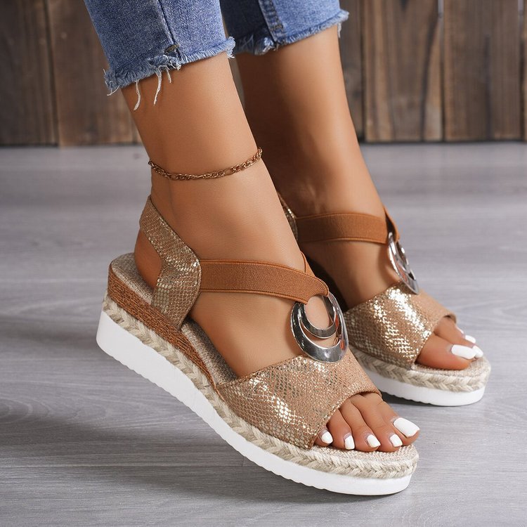 Dame Wedge-sandaler med moderne spænde og polstret fodseng Stilla