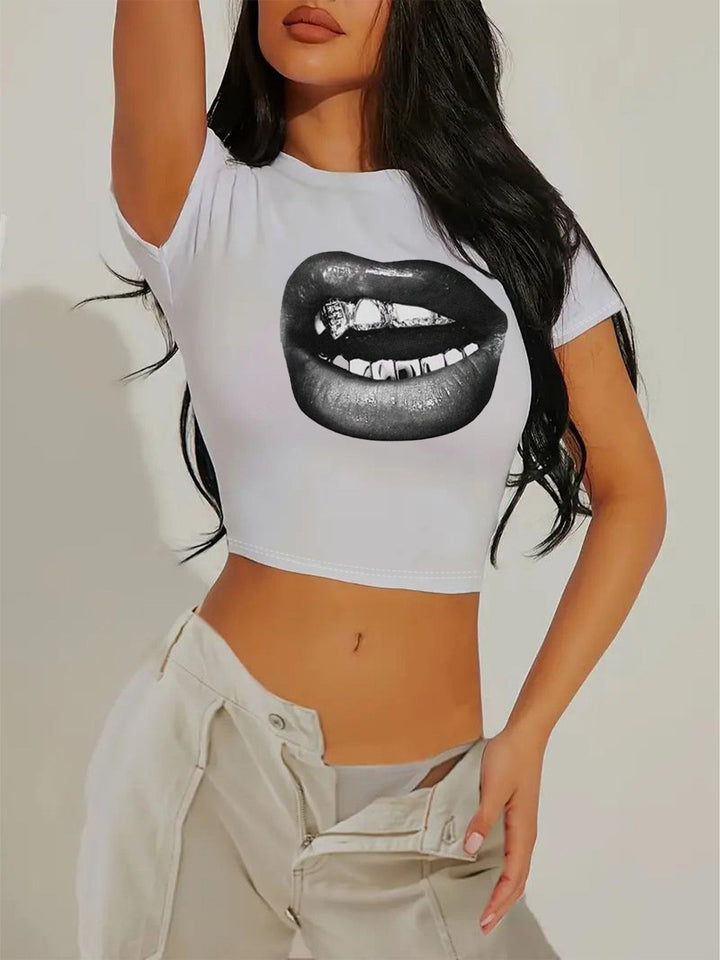 Dame Crop-T-Shirt med iøjnefaldende statement-print Skovae 1777452337
