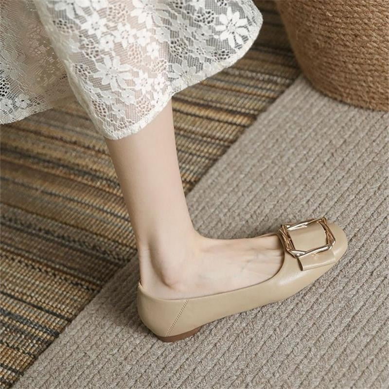 Dame elegante Ballerinas med moderigtige smykkedetaljer og komfortabel sål Stilla