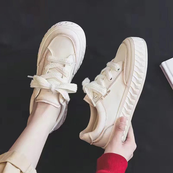 Dame sneakers i trendy chunky-stil Stilla