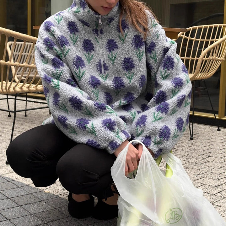 Dame fleece pullover med blomsterprint og høj krave Stilla