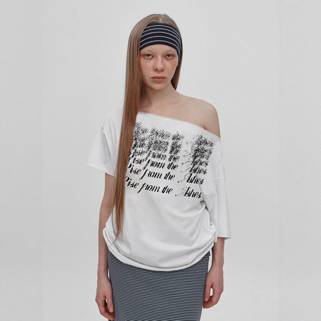 Dame Oversized T-Shirt med krystaludsmykning og V-hals Skovae