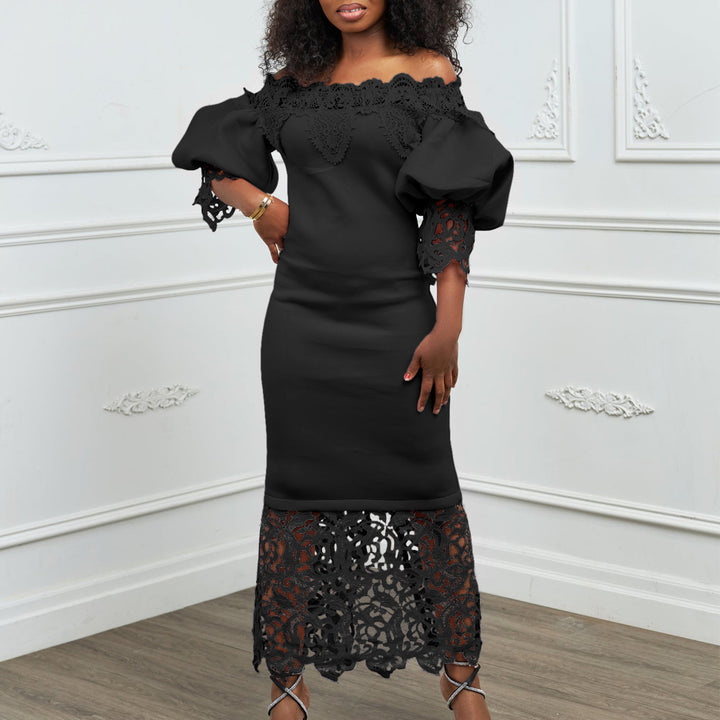 Dame Off-Shoulder Kjole med elegant blondeafslutning og figursyet snit Stilla