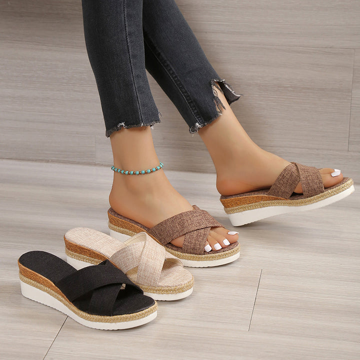 Dame platform-sandaler med flettet fodseng Stilla