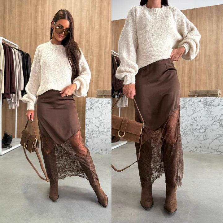 Dame elegant maxi nederdel med fine blondertrim og flydende drapering Stilla