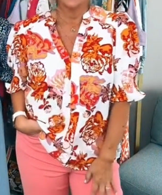 Dame kortærmet bluse med blomster rynker Stilla