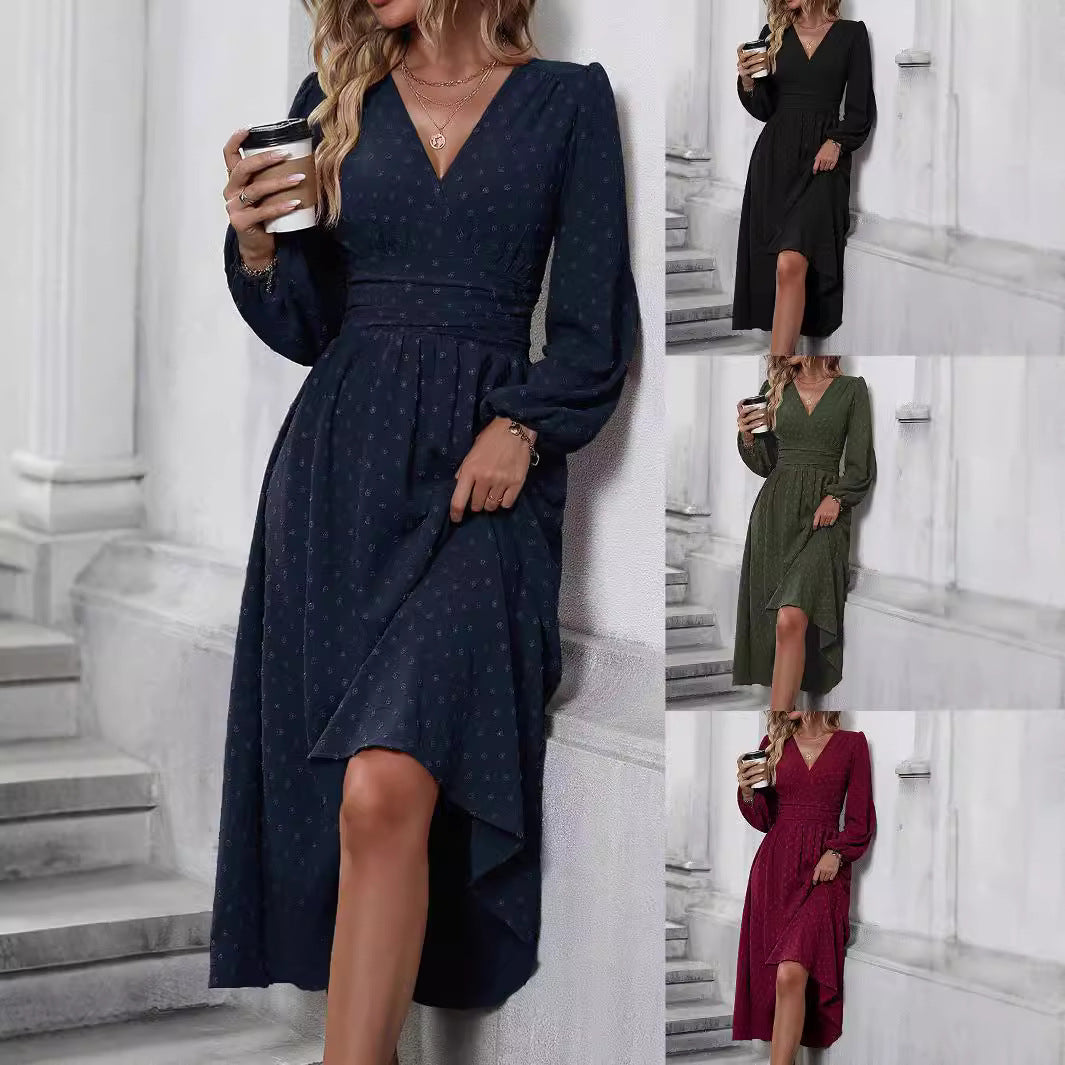 Dame Maxikjole med asymmetrisk snit og elegante puffærmer Stilla
