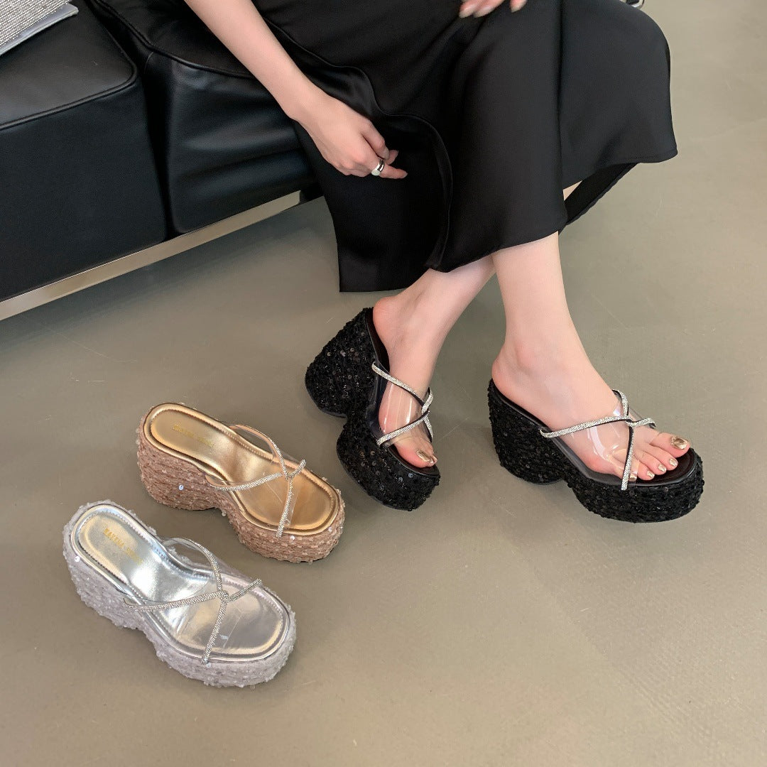 Dame Plateau-sandaler med glamorøst pailette-design og trendy rem Stilla