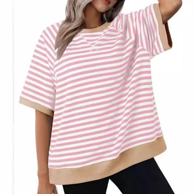 Dame afslappet stribet T-shirt med oversized snit og kontrasterende ribkanter Stiila