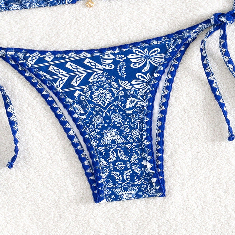 Dame triangel-bikini med legende mønster og elegante bindebånd Skovae