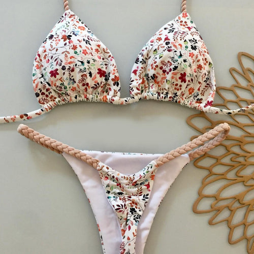 Dame triangel-bikini med flettede stropper og blomstret design Stilla
