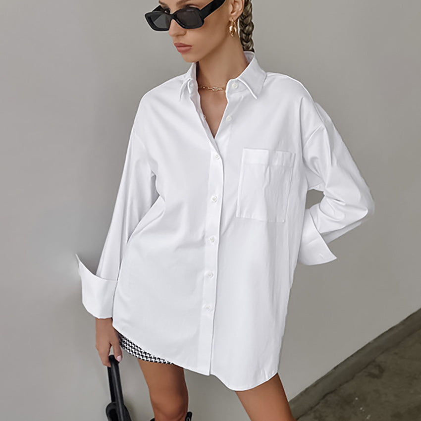 Dame Komfortable Oversized Bluse med brystlomme og lange ærmer Stilla