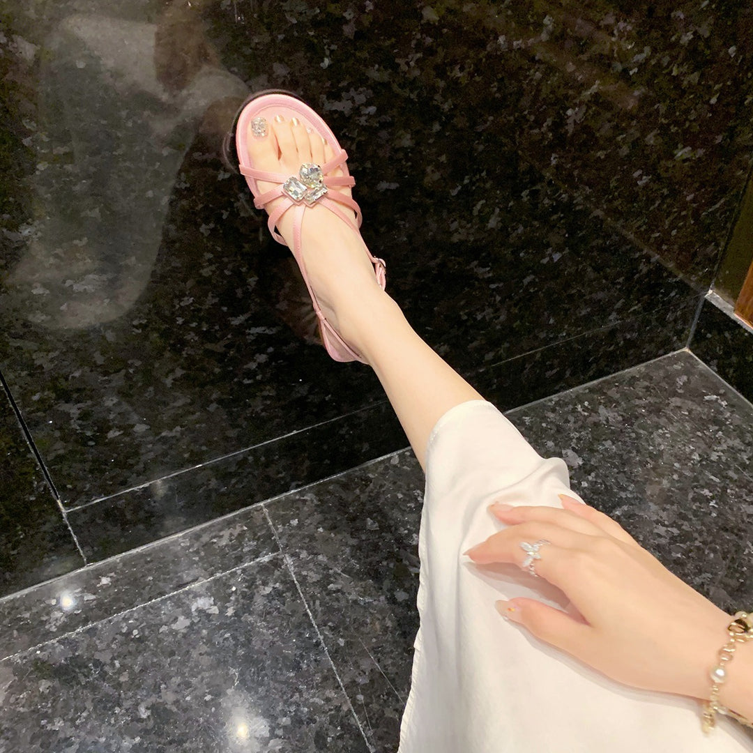Dame elegante sandaler med funklende strassdetaljer og komfortabelt fodseng Stilla