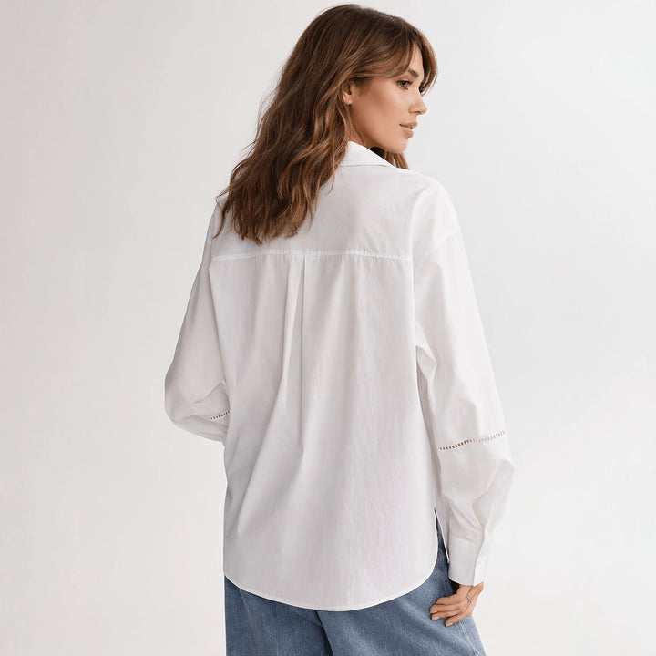 Damer Elegant Bluse med fine Broderidetaljer Skovae