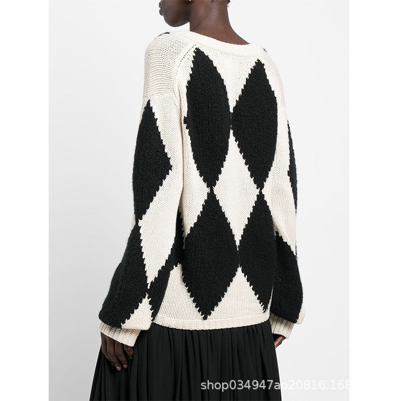 Dame Groft-strikket sweater med V-hals og moderne rombmønster Stilla