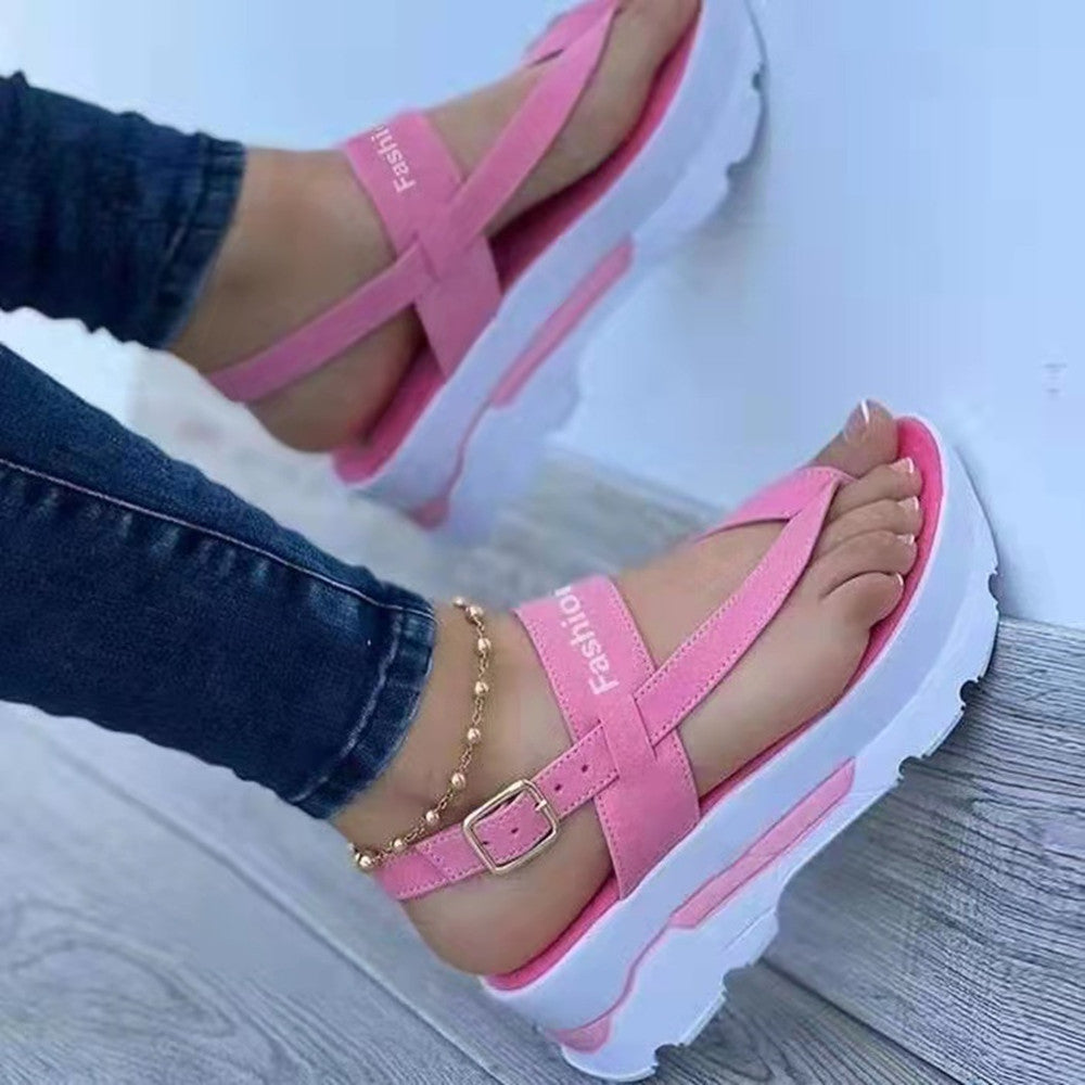 Dame platform-sandaler med justerbar rem Stilla