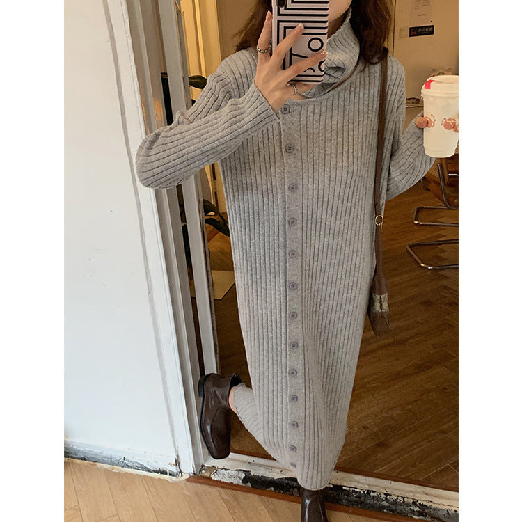 Femme Cozy Rullekrave Knap-Op Midi Kjole Stilla